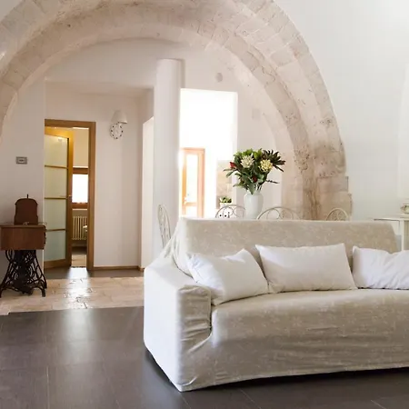 Masseria Lacatena *